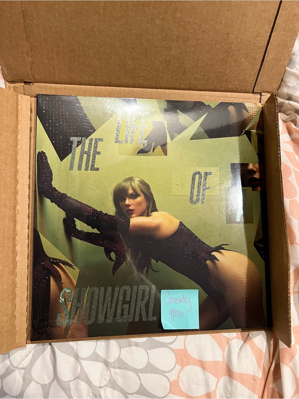 Taylor Swift 'The Life of Showgirl' Vinyl - Shinny Bug-Wintergreen & Onyx Marble